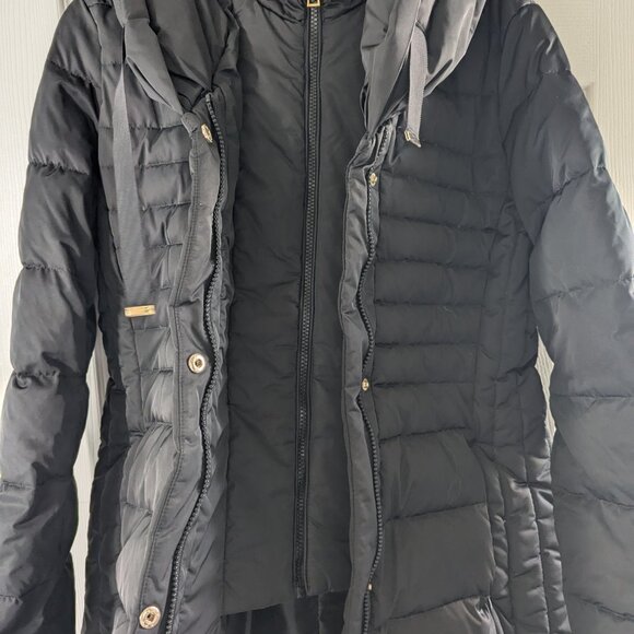 Tahari coat - Picture 2 of 5